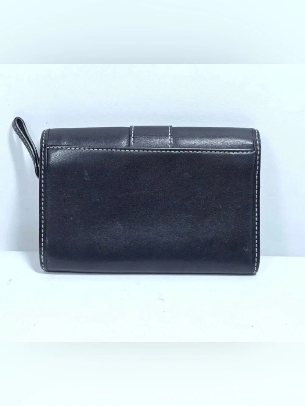 Coach Black Leather Men's Wallet with White Contrast Stitching